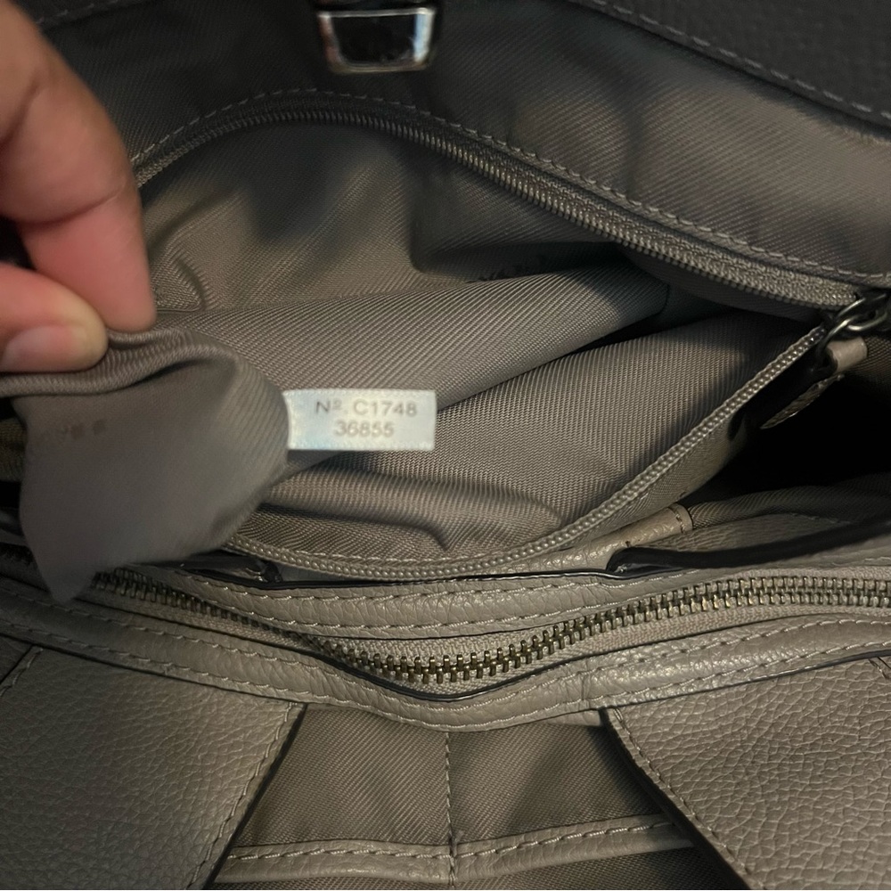 Coach Turnlock Edie Leather Shoulder Bag in Gray - Picture 12 of 13